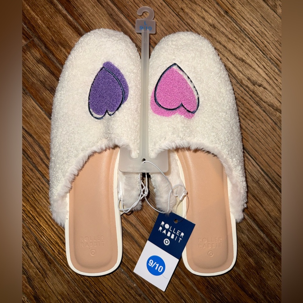 Roller Rabbit x Target Disco Hearts Wave Fuzzy House Slipper. NWT